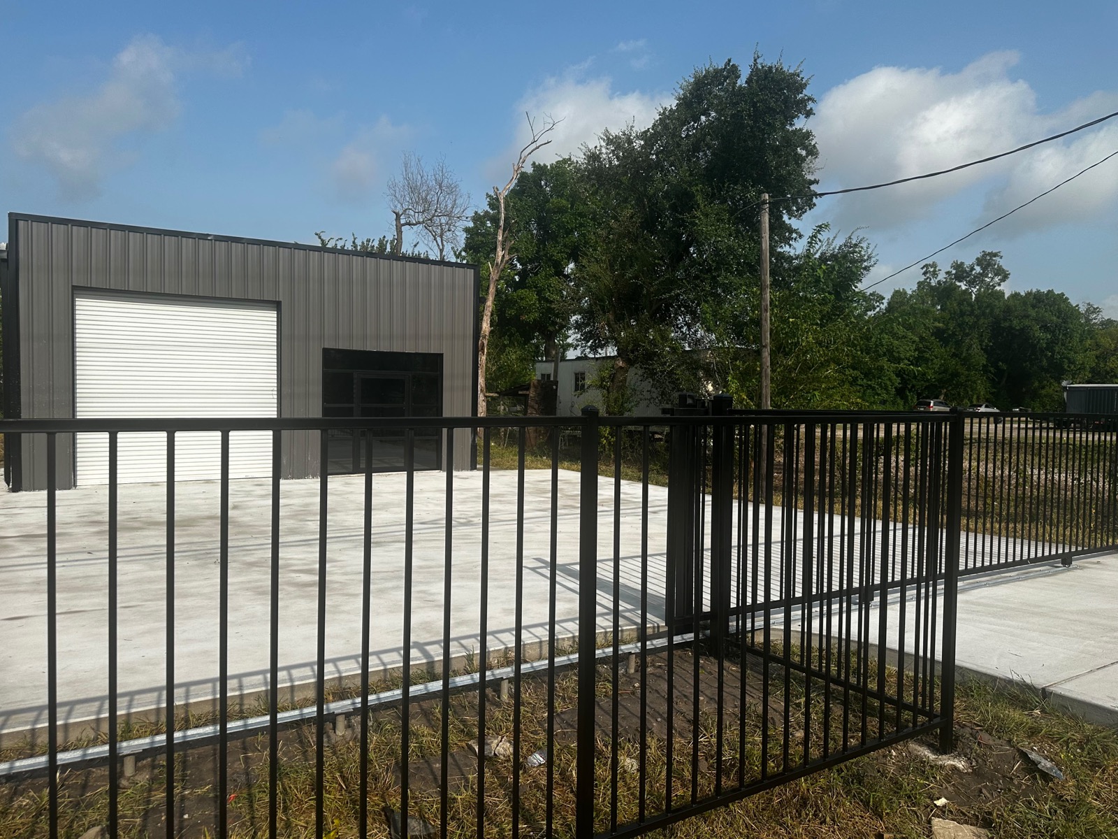 14725 W. Hardy Rd — 2,400 SF, 14000sf Outdoor Storage Flex/Light Industrial — photo 3